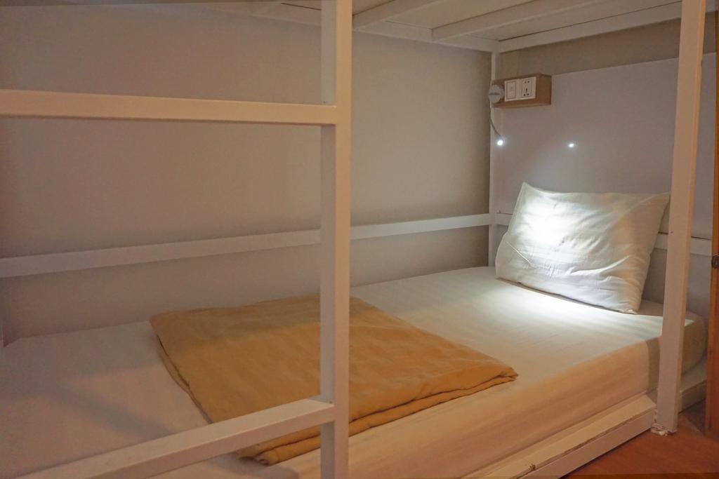 Maya Papaya Cafe & Hostel（One Stop） Пном Пен Екстериор снимка